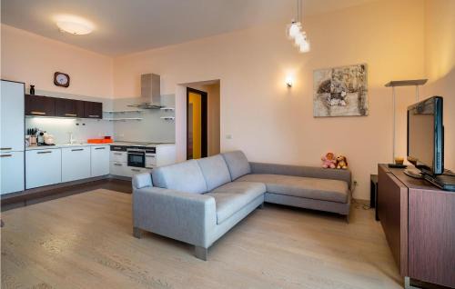 Donji Kraj Apartment | Nice Apartment In Moscenicka Draga