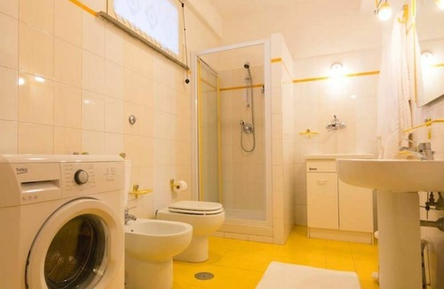 Santa Lucia Villa | Nice apartment in villa for 4 guests with WIFI, TV and parking, close to Rome