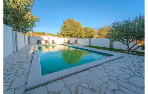 Obrovac Apartment | Nice Apartment In Krusevo With Wifi