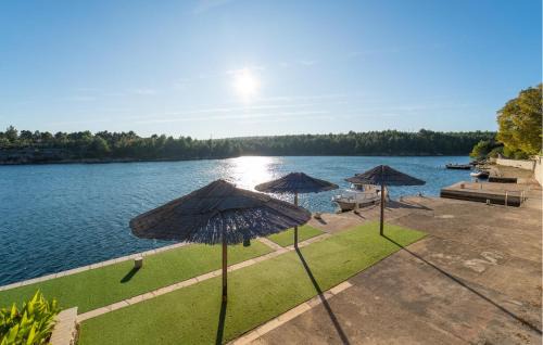 Obrovac Apartment | Nice Apartment In Krusevo With Wifi