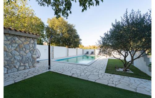 Obrovac Apartment | Nice Apartment In Krusevo With Wifi