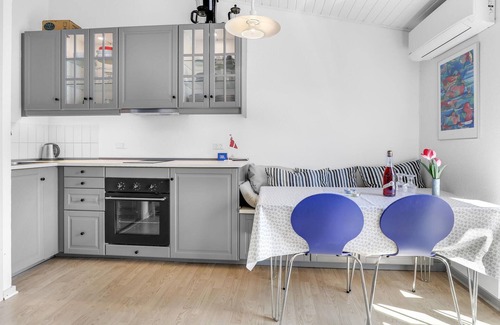 Dueodde Apartment | Nice apartment in Nexø with sauna