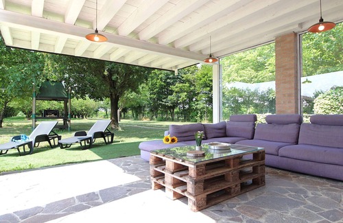 Silea House | Nice apartment in villa for 6 people with WIFI, A/C, pool, TV, terrace and pets allowed
