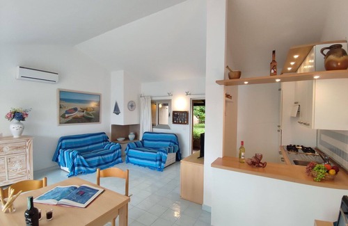 Palau House | Nice apartment in villa for 5 people with WIFI, pool, A/C, TV, terrace and panoramic view