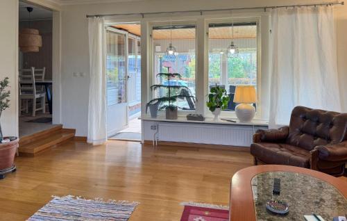 Eksjo House | Nice Home In Eksjö With Sauna