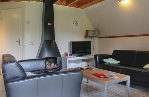 Gramsbergen House | Nice Home In Gramsbergen With Wifi