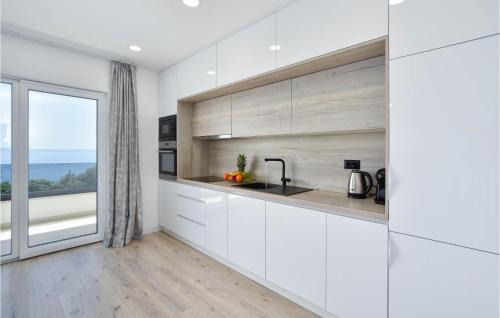 Makarska House | Nice Home In Makarska