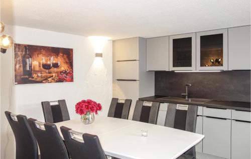 Deifeld House | Nice Home In Medebach With Sauna