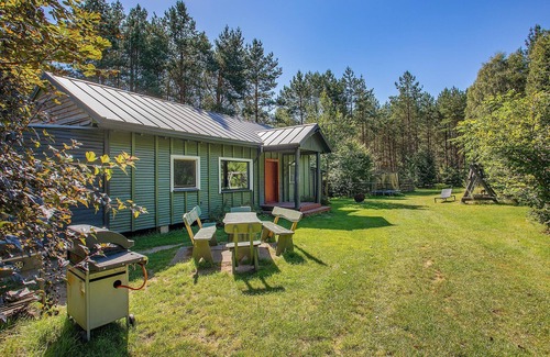 Linia House | Nice home in Poblocie with sauna