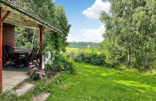 Stigtomta House | Nice home in Stigtomta with lake view
