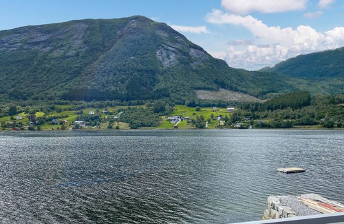 Sykkylven House | Nice home in Straumgjerde