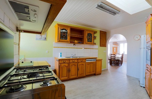 Le Bois-Plage-en-Re Ski Chalet | Nice house for 10 people