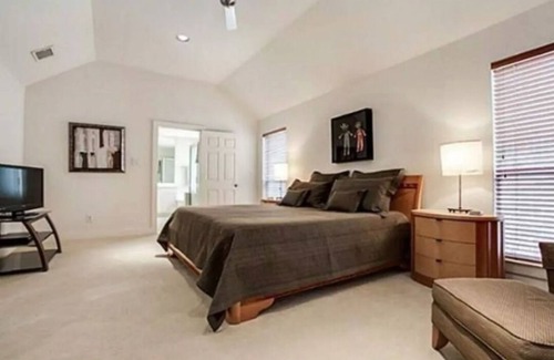 Snellville House | Nice house in quiet neighborhood