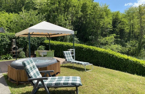 Castelnuovo di Garfagnana Apartment | Nice apartment for 6 people with WIFI, TV and panoramic view