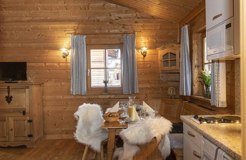 Niederau Ski Chalet | Nice little chalet with mountain views