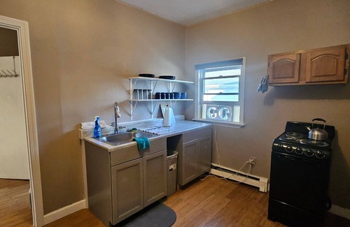 Providence Apartment | Nice spacious room near Whole Foods, Brown Univer.