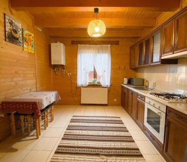 Yaremche House | Nice Weekend