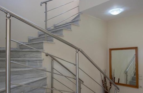 Kato Galatas Apartment | Nicol's Estate