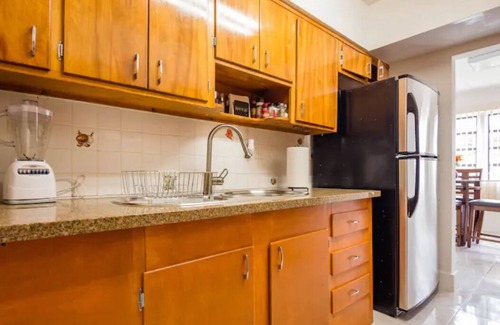 North Miami House | Nicole's Cozy Floridian Getaway