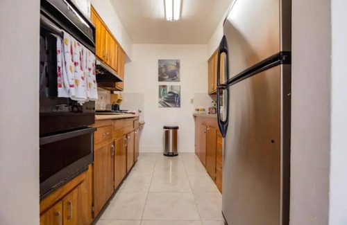 North Miami House | Nicole's Cozy Floridian Getaway