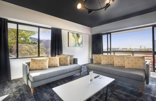 Nundah Hotel | Nightcap at Prince of Wales Hotel