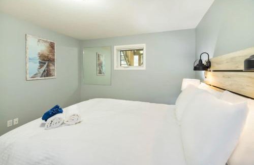 Whitehorse House | NN - The Mack - Crestview 1-bed 1-bath