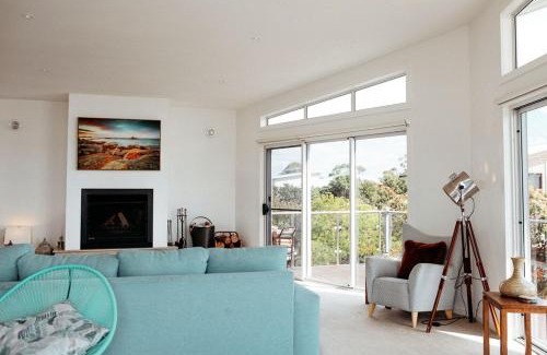 Binalong Bay House | No 9 Bay of Fires - Sweeping Views