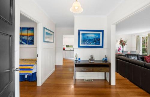 Anglesea Villa | Noble Villa - BYO Linen
