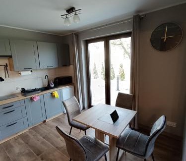 Zator House | Noclegi u Edyty