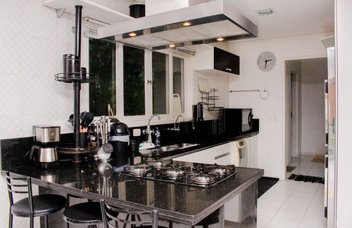 Tinga House | North Coast Mansion