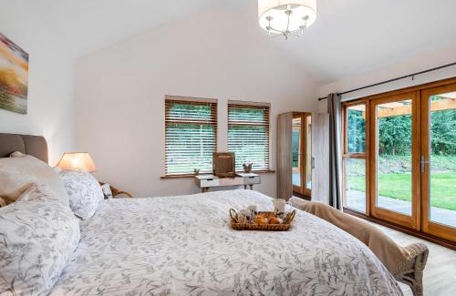 Colchester House | North Farm Lodges