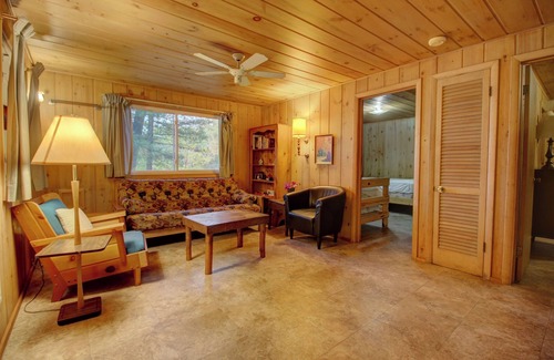 Lac du Flambeau Cabin | Northern Wisconsin, Lakeside Cabin w/private dock. Family & Pet Friendly!