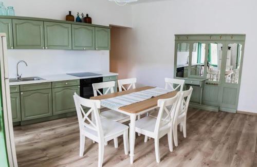 Turda Apartment | Nostalgia