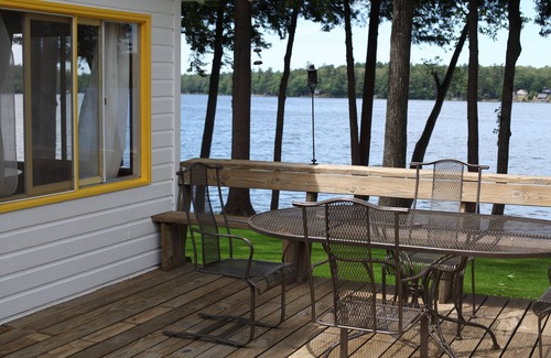 South China Cottage | "Not-A-Pine Lane COTTAGE" is a family treasure enjoyed by generations