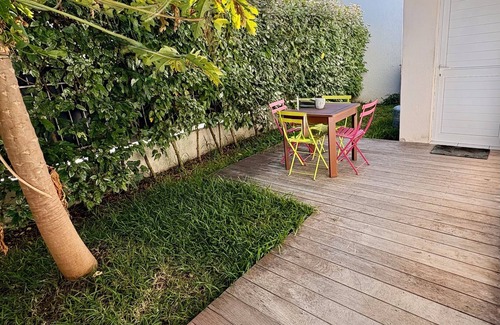 Noumea Apartment | Nouméa 1-bedroom garden & A/C, near beaches