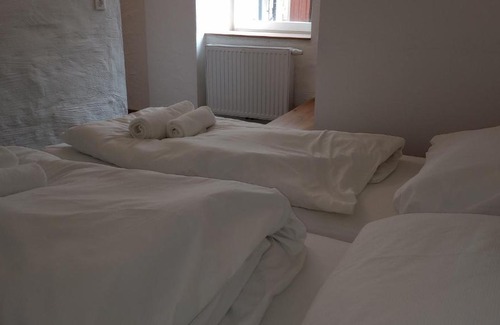 Moederbrugg House | NRV twee-persoonskamer met gemeenschappelijke keuken