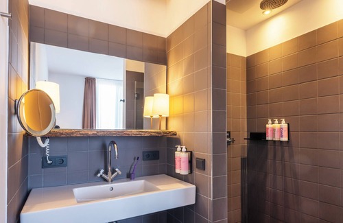 Mitte Hotel | Numa Berlin Weinmeister
