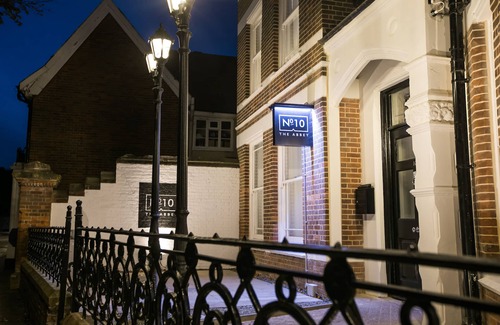 Wymondham Apartment | Number 10 The Abbey - The City Apartment