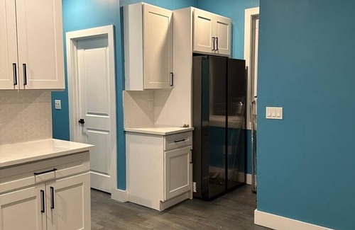 Newark Apartment | NWK 627 ROOM 212 SHARED BATHROOM