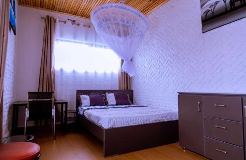 Kigali Apartment | Nyamirambo Kigali tapis rouge 1
