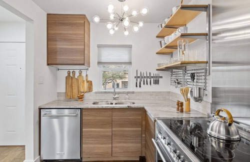 Allandale Condo | Oasis in West Austin: Luxury 1 Bedroom