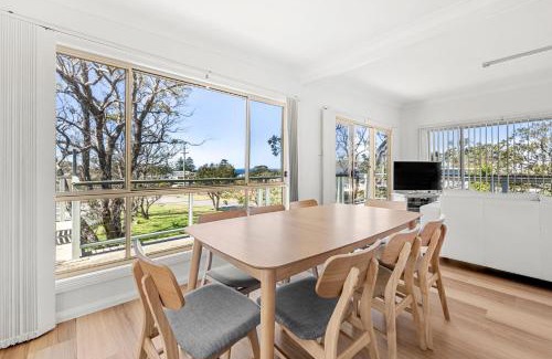 Culburra Beach House | Ocean Echoes - Pet Friendly with Ocean Views