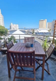 Strand Apartment | Ocean Escape