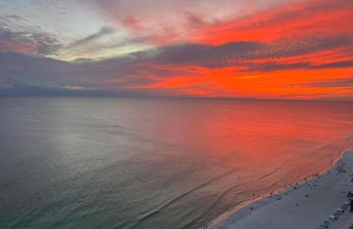 Panama City Beach Apartment | OCEAN FRONT CONDO w INCREDIBLE VIEWS