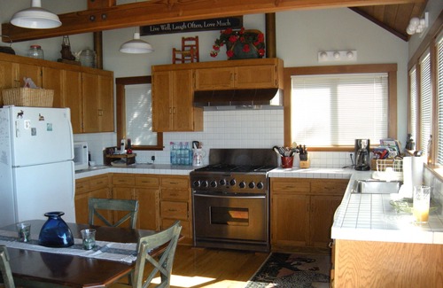 Westport House | Ocean-front Cottage With Magnificent Whitewater Views