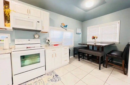 Surfside Beach Cottage | Ocean Lakes Resort- Adorable cottage home close to beach, Myrtle Beach SC