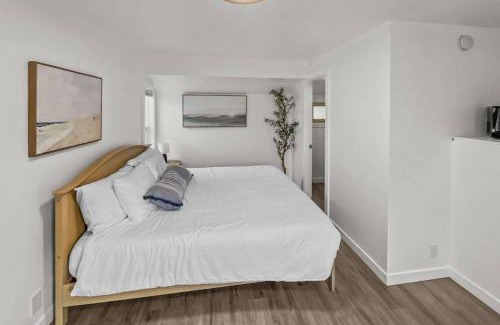Rockaway Beach House | Ocean Rogue Inn Unit 9