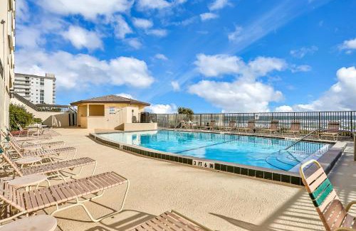 Ormond-by-the-Sea Apartment | Ocean Shore Getaway #A6