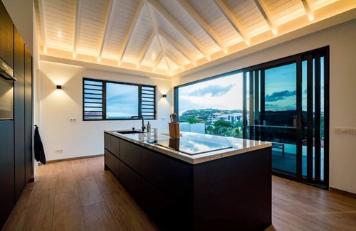 Sint Michiel Villa | "Ocean Sunset Villa" luxury stay max. 14 people."