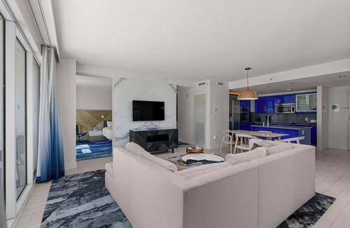 Barrier Island Condo | Ocean View 2BR | Luxury Balcony + Resort Amenities